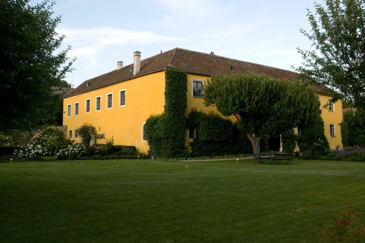 Bed and Breakfast Marienschloessl Wiedendorf Exterior foto