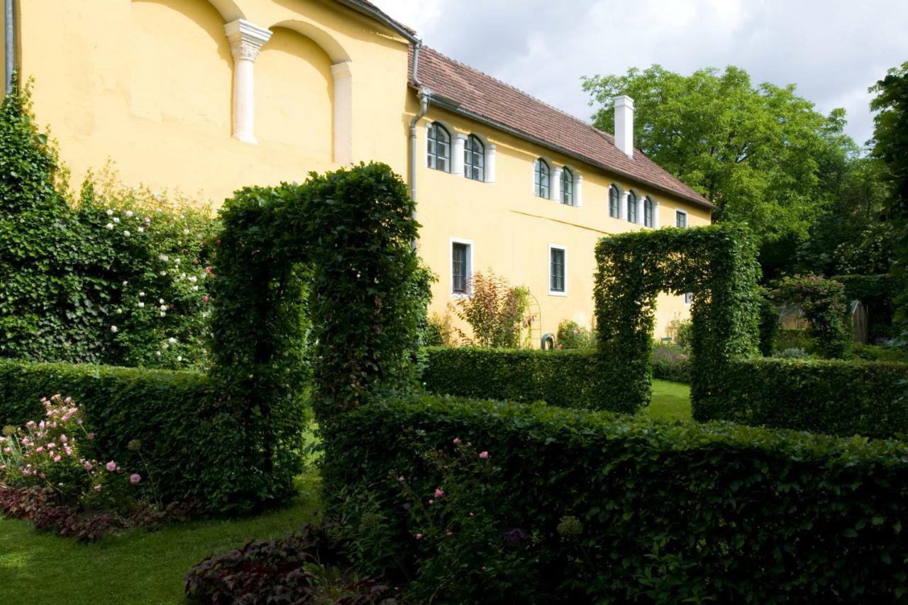 Bed and Breakfast Marienschloessl Wiedendorf Exterior foto