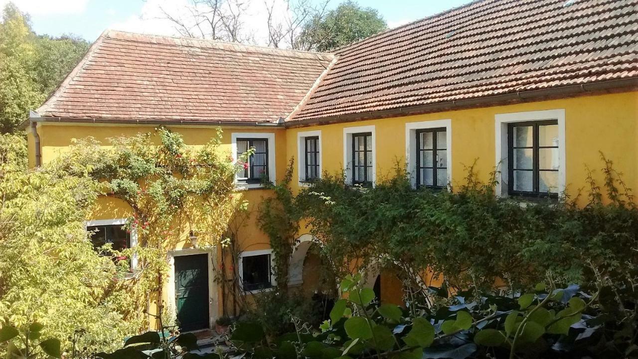 Bed and Breakfast Marienschloessl Wiedendorf Exterior foto