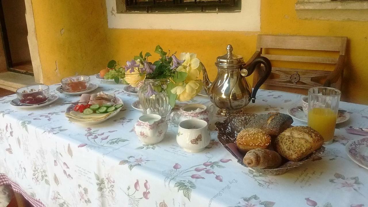 Bed and Breakfast Marienschloessl Wiedendorf Exterior foto